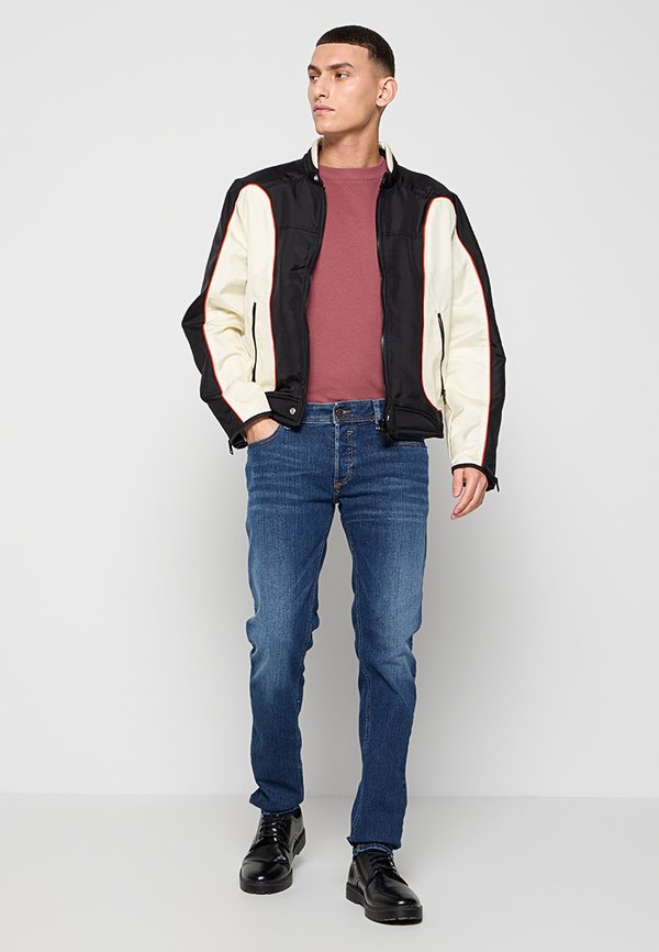 Diesel TROXER