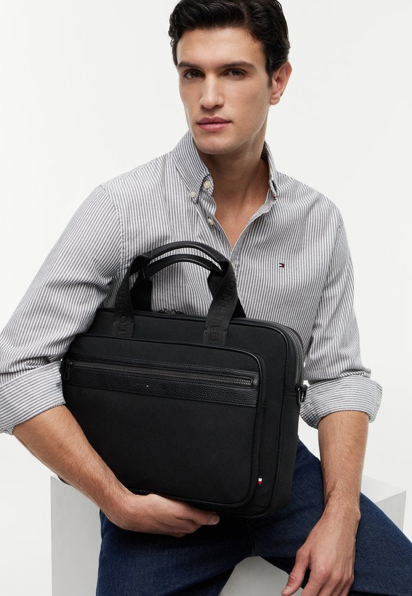 Tommy Hilfiger COMPUTER BAG UNISEX - Laptop bag - black