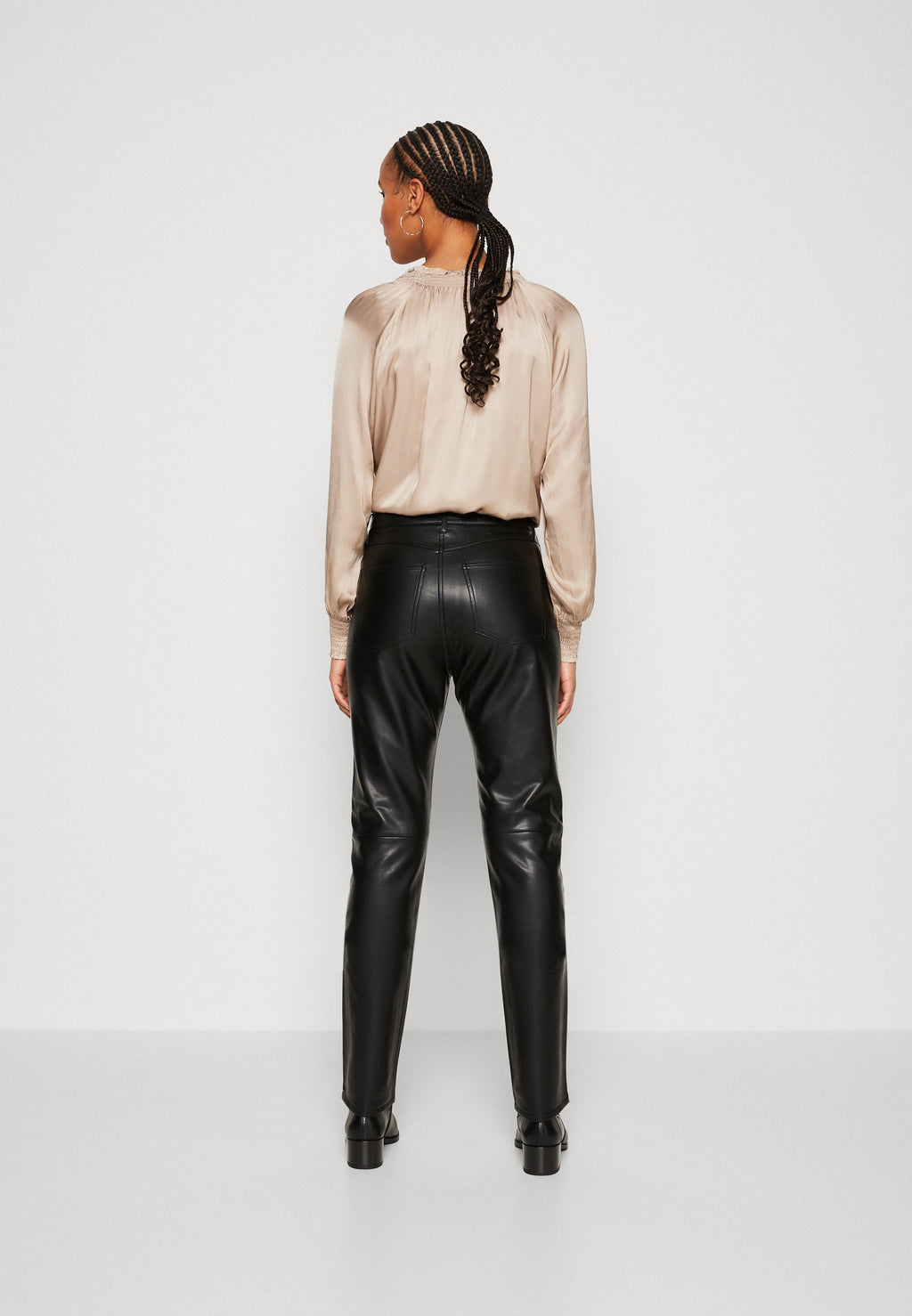 Esprit Stoffhose Media 5