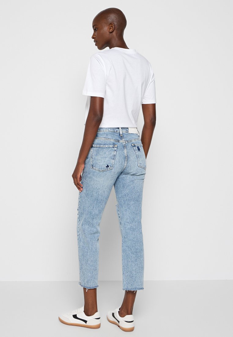 7 for all mankind LOGAN