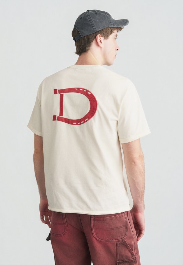 Dickies CHINESE NEW YEAR TEE
