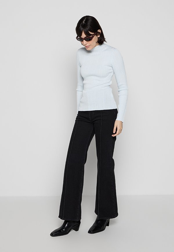 Calvin Klein Jeans
