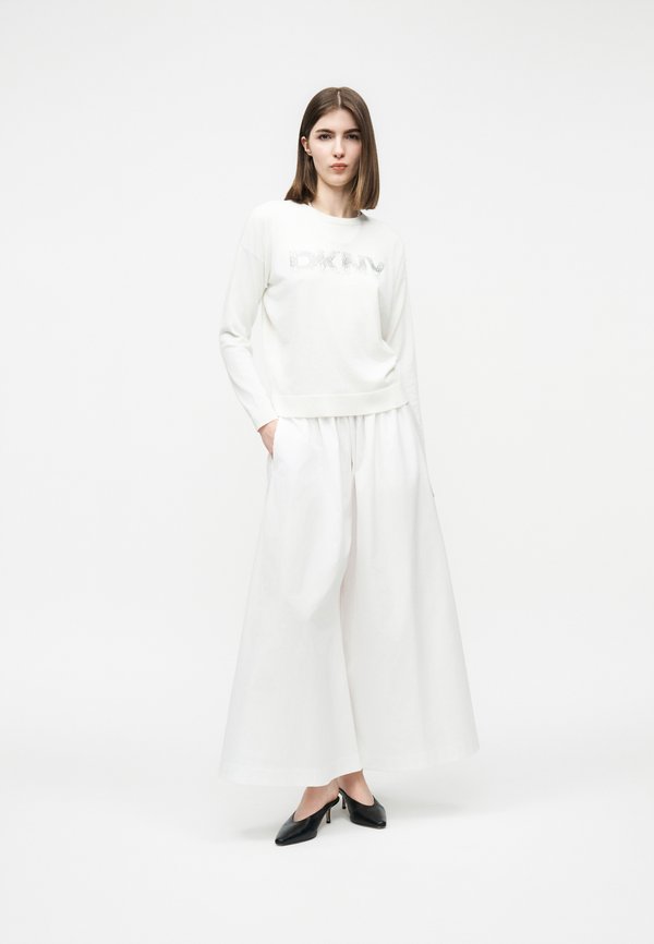 DKNY