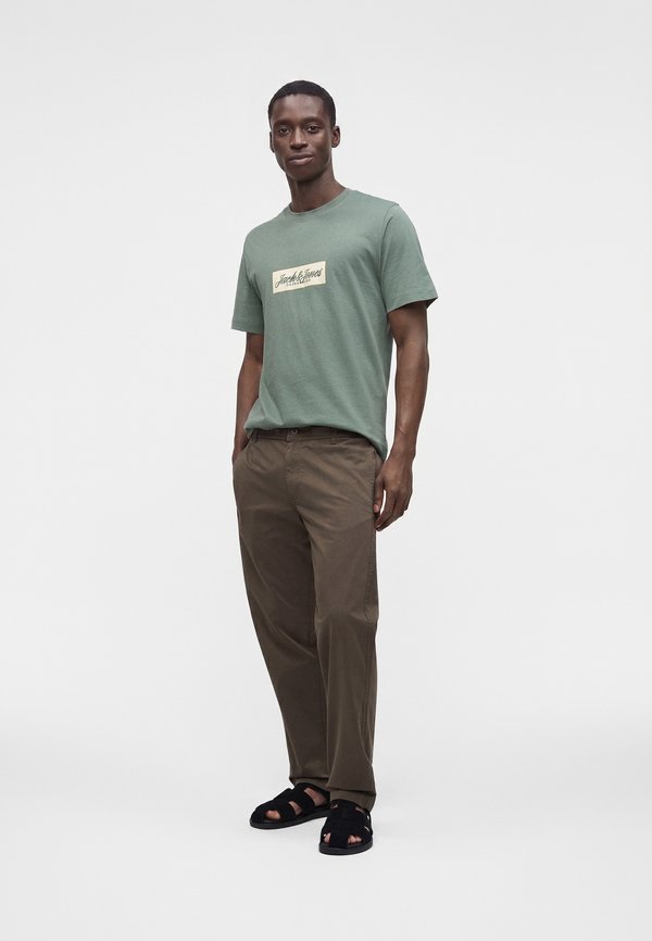 Jack & Jones JORNORREBRO BOX LOGO 3 PACK - Print T-shirt - laurel wreath/black/bright white