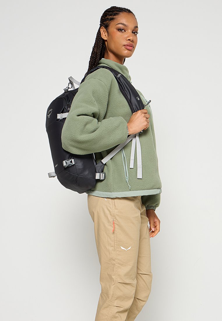 Osprey GLADE 12