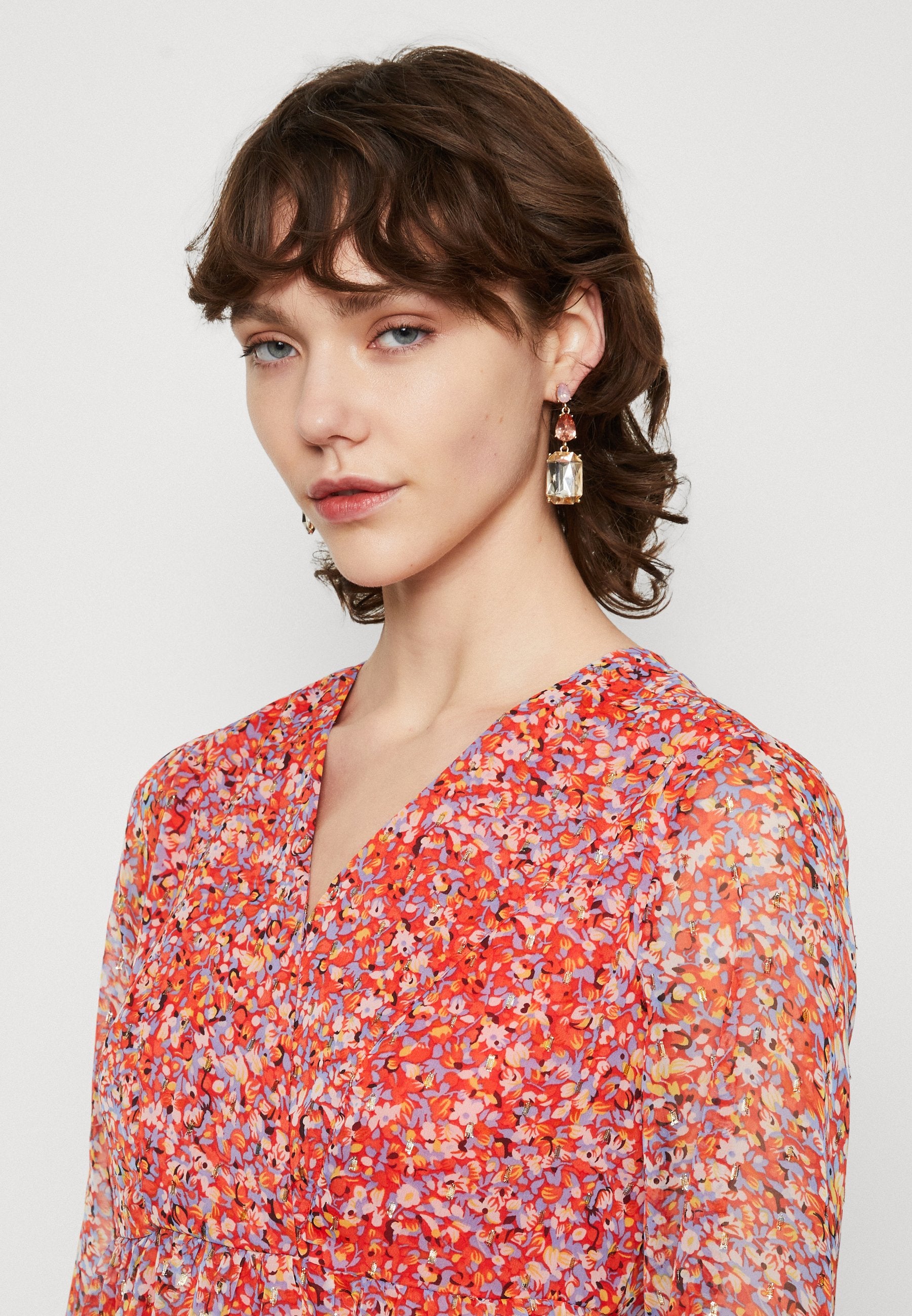 ONLDALIDA V NECK WRAP DRESS Media 5