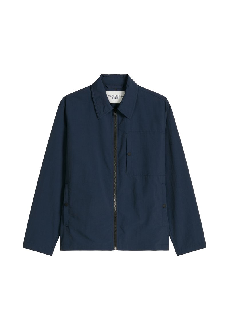 Marineblaue Jacke mit Reißverschluss und Kragen, langen Ärmeln, zwei vorderen Taschen mit Knöpfen und einer Brusttasche mit Knopfverschluss.