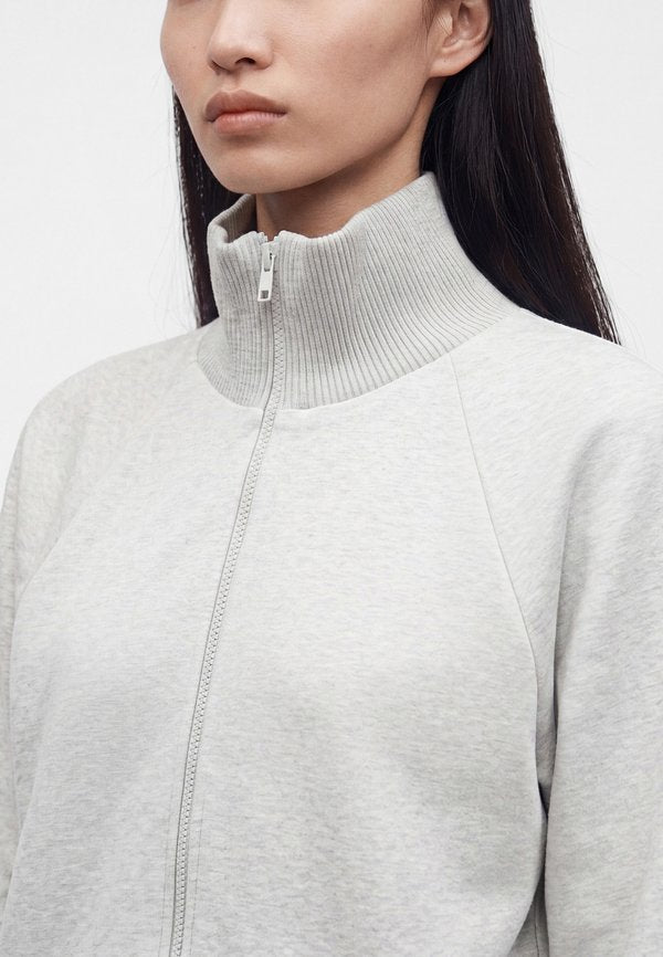 Norma Kamali OVERSIZED TURTLE TO WAIST