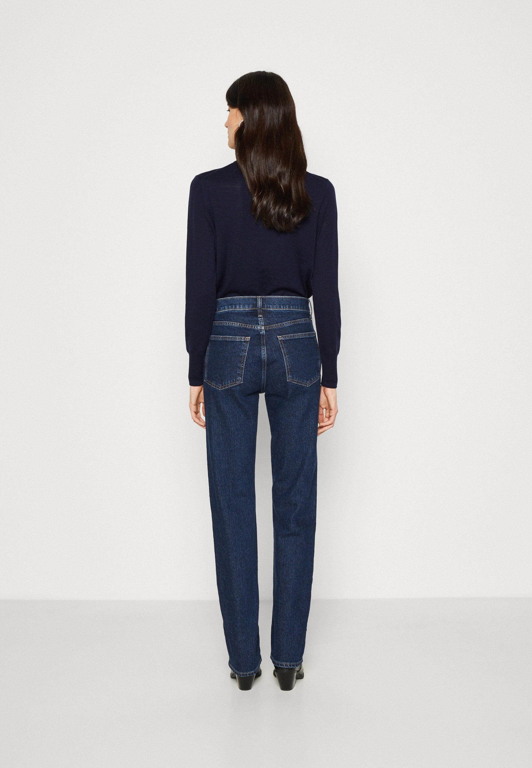 GAP 90S STRAIGHT