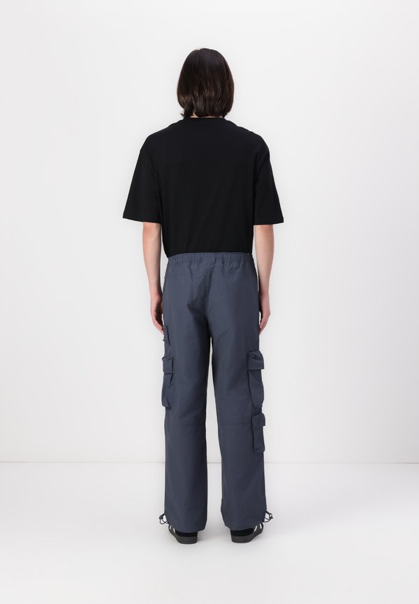 Jack & Jones JPSTBILL JJOLIVER TECH