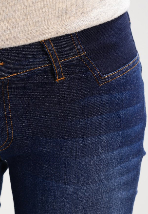 Slacks & Co.