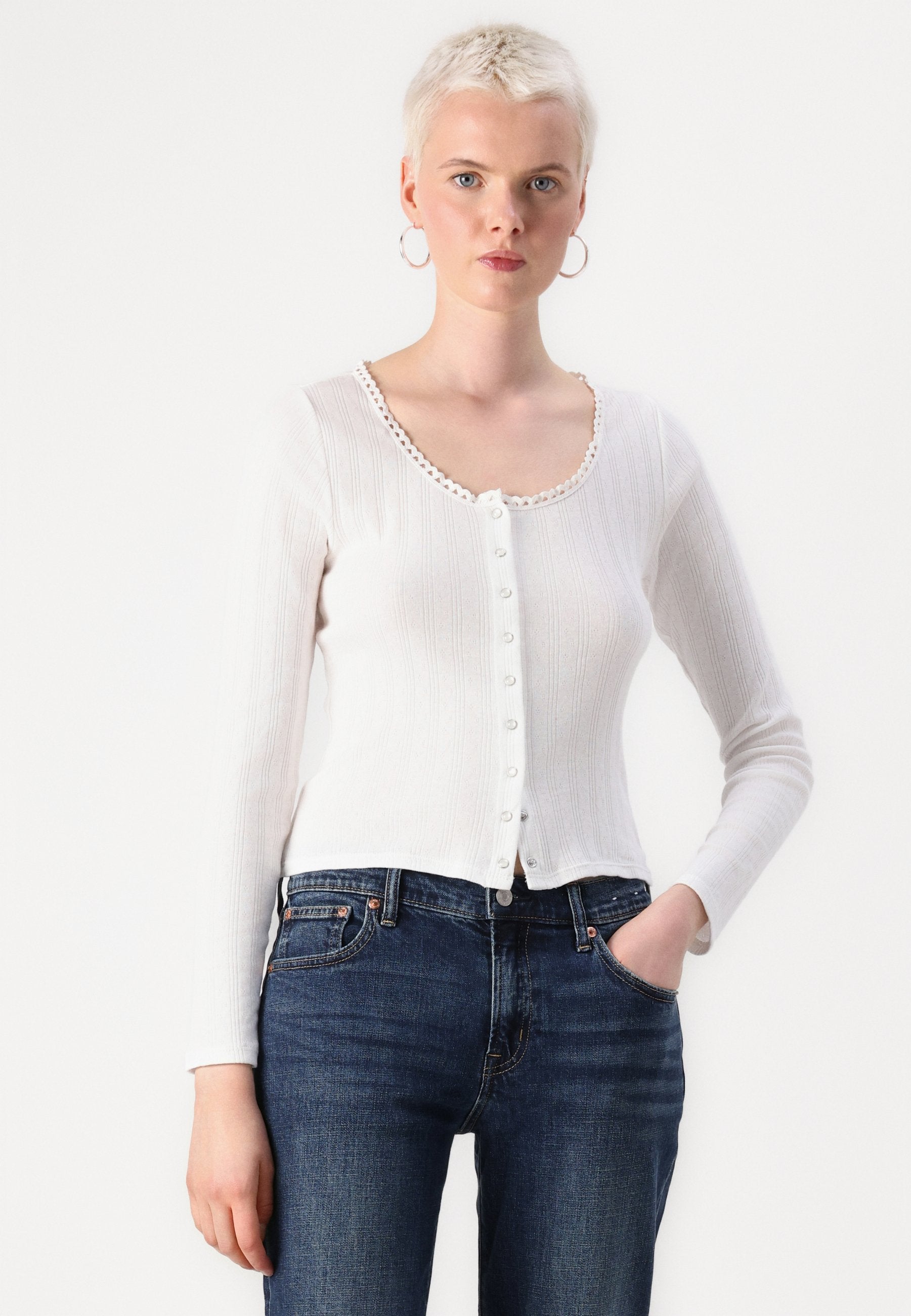 GAP POINTELLE SCOOP CARDI