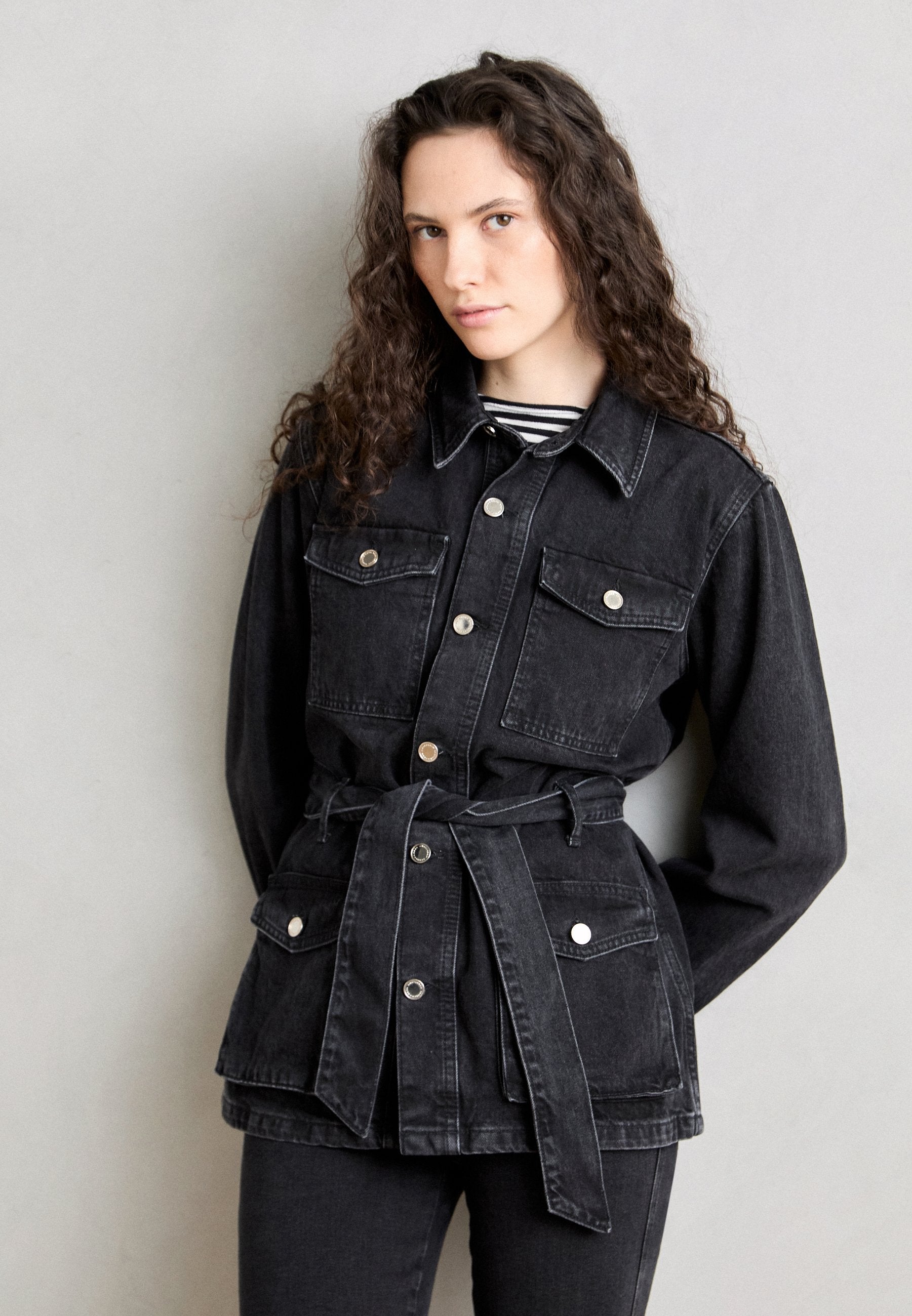 Scotch & Soda WORKED OUT CARGO JACKET WITH BELT