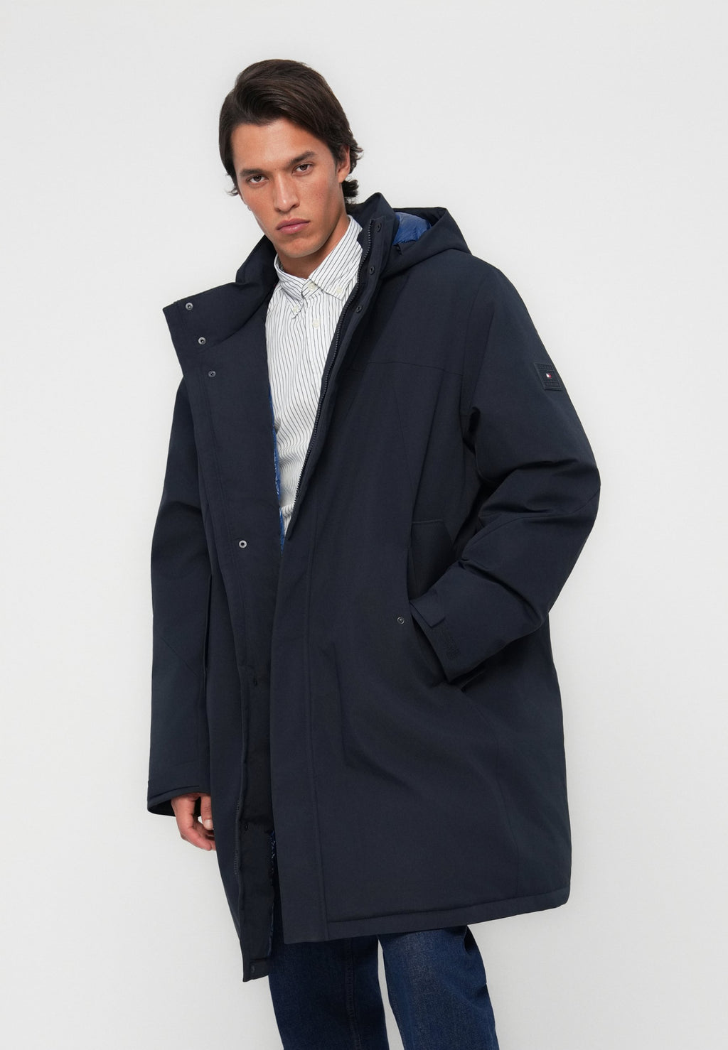 TECH HOODED PADDED Media 5