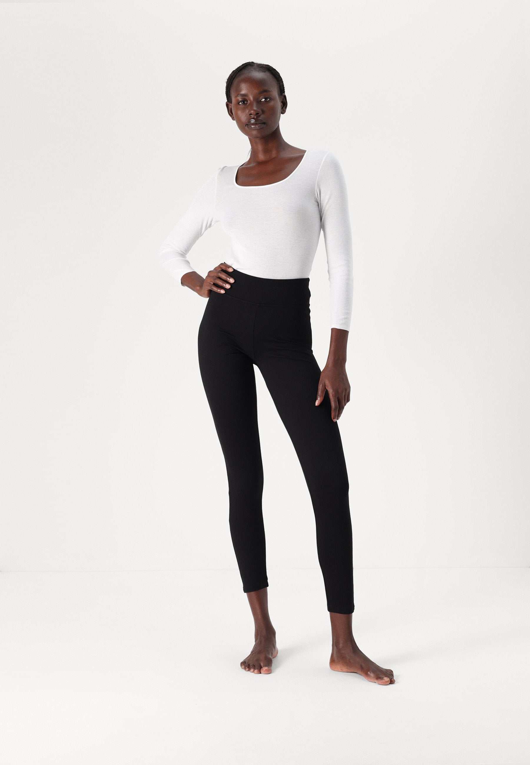 DIM RELAX & GO SHAPEWEAR