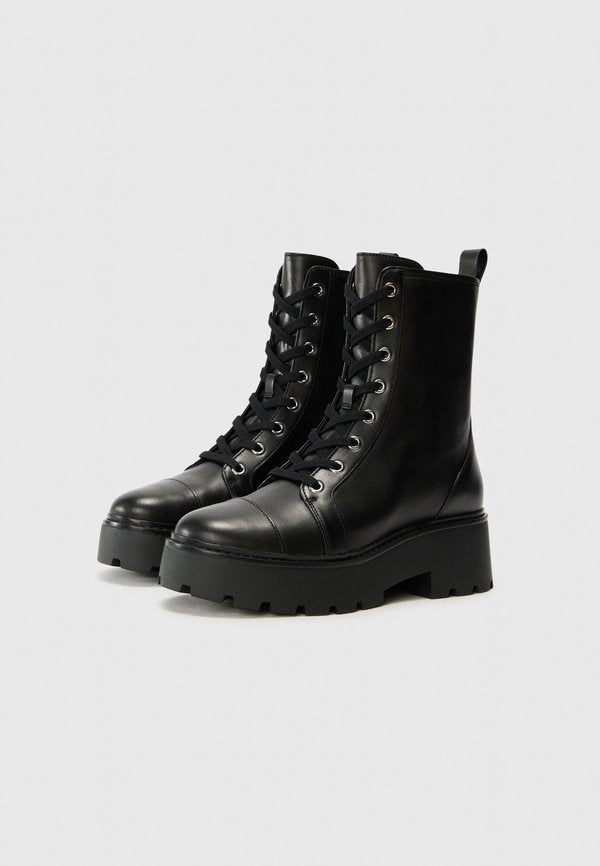 MICHAEL Michael Kors BLAKE