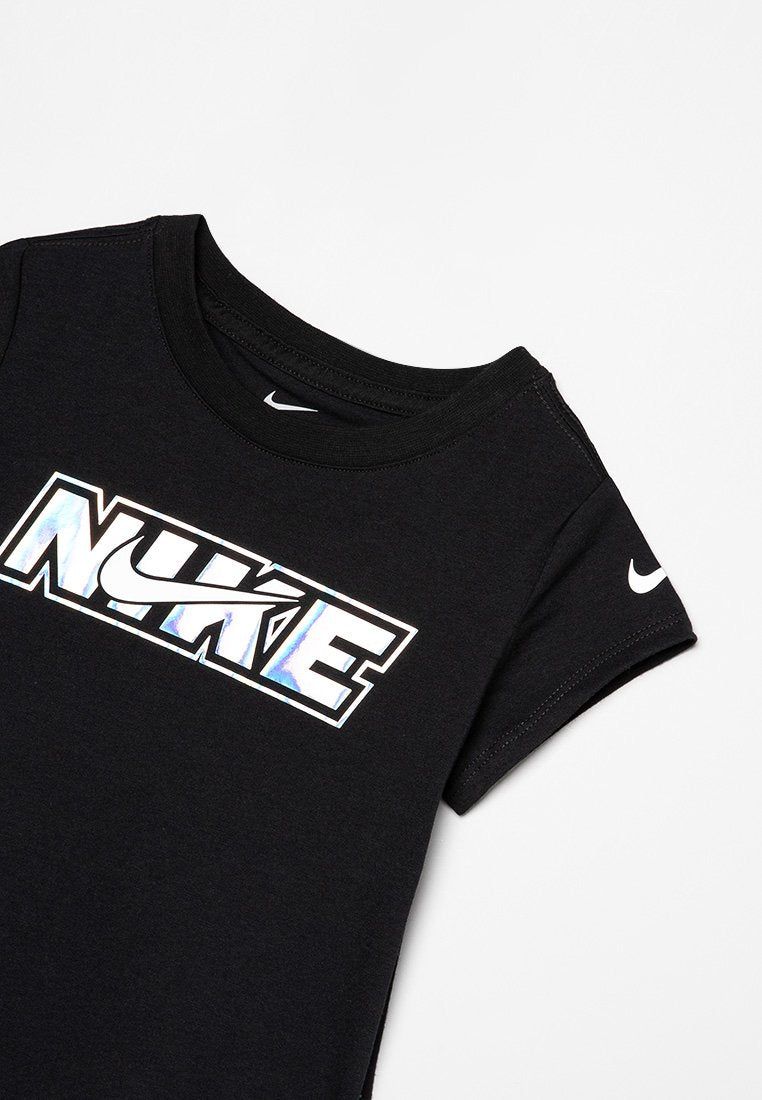Nike Sportswear ICONCLASH