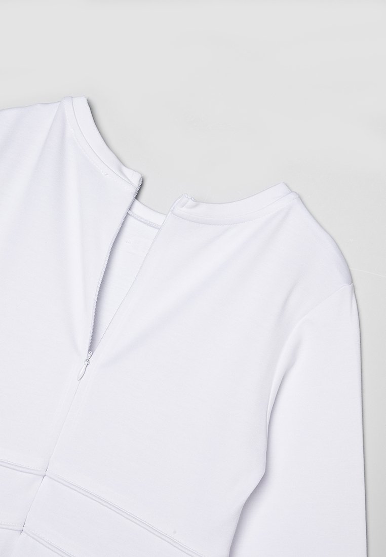 TWINSET