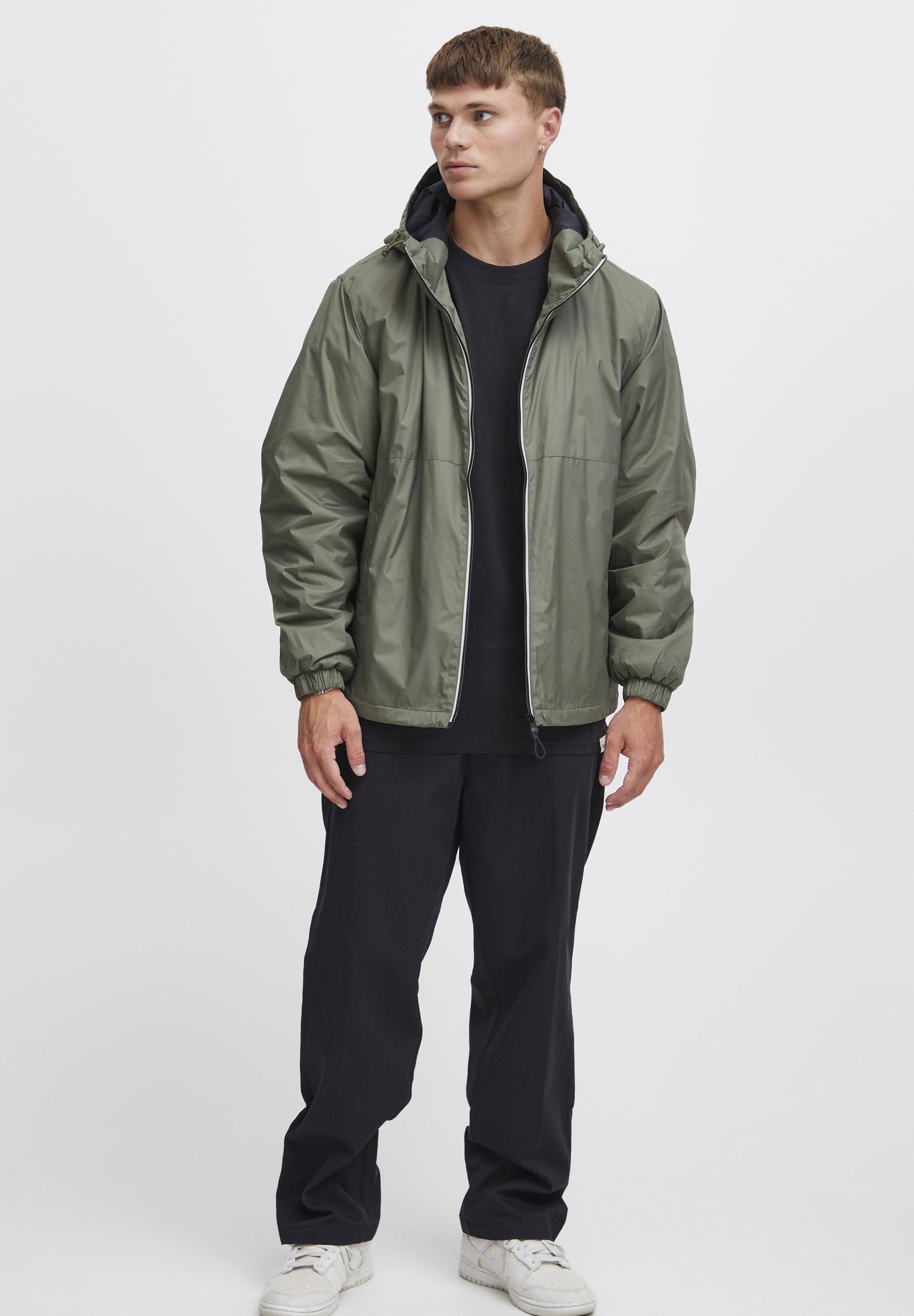SDGARON HOODED Media 2