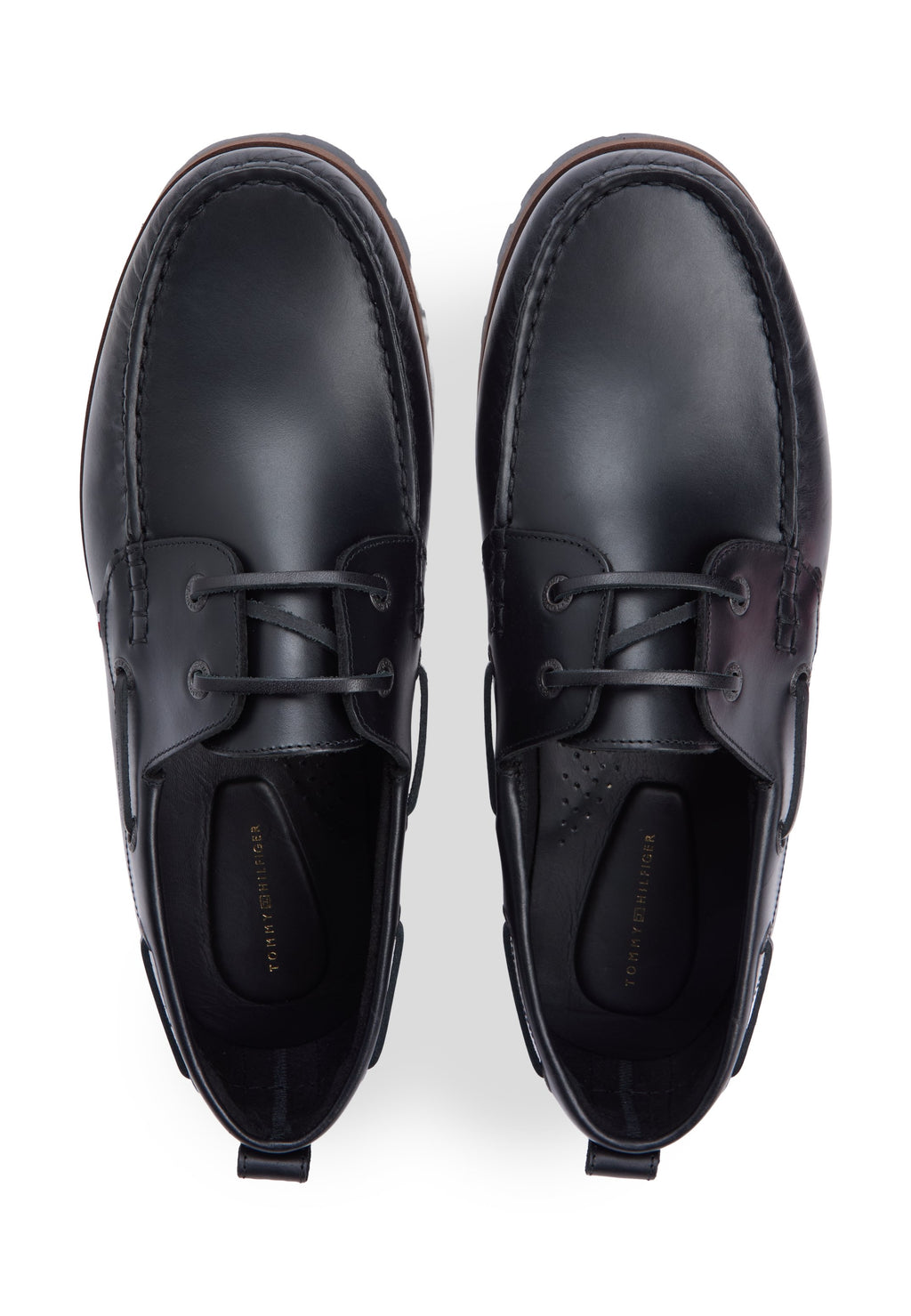 LEATHER CLEAT LIGHTWEIGHT BOAT SHOES Media 4