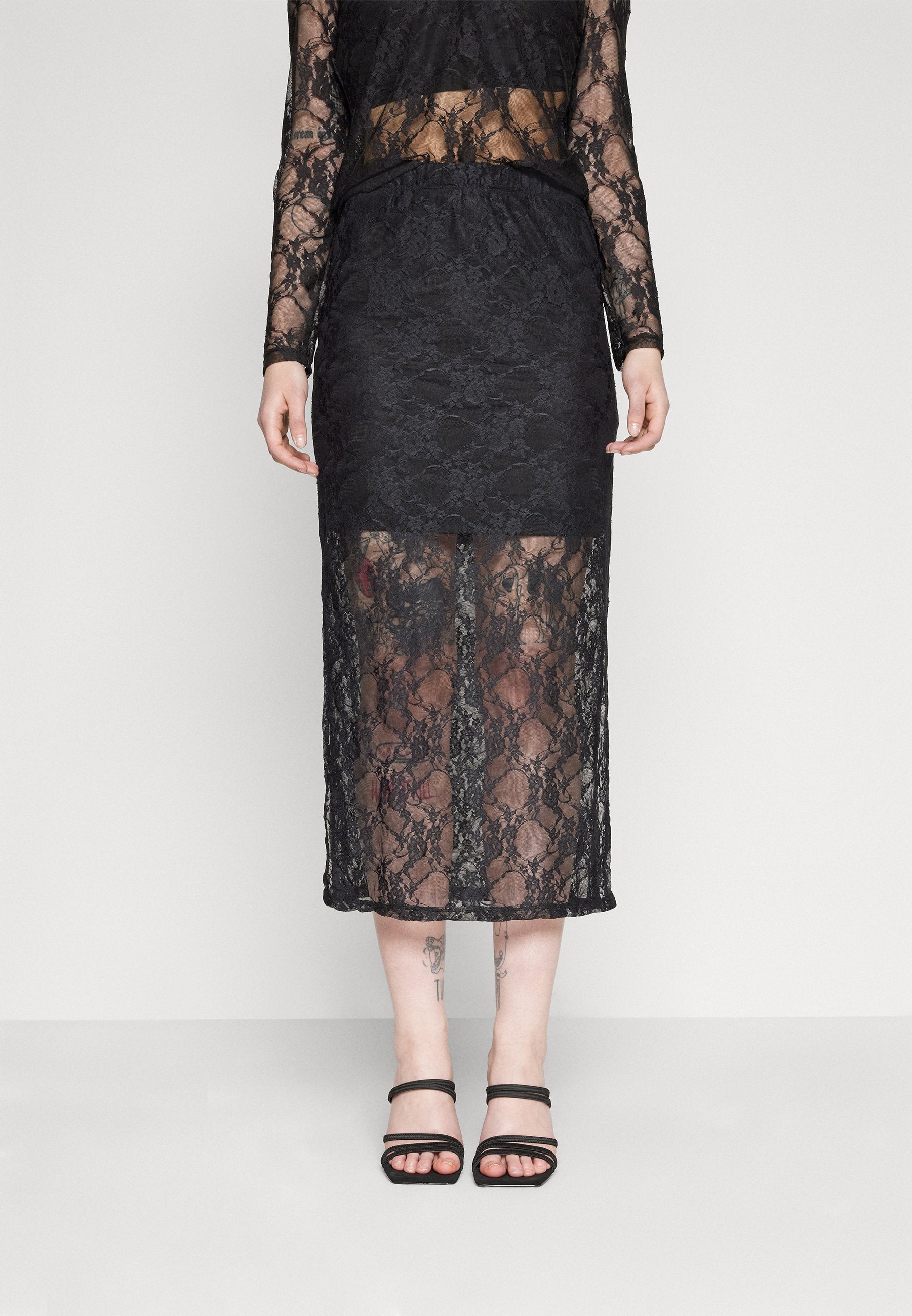 Pieces PCNACY LACE ANKLE SKIRT