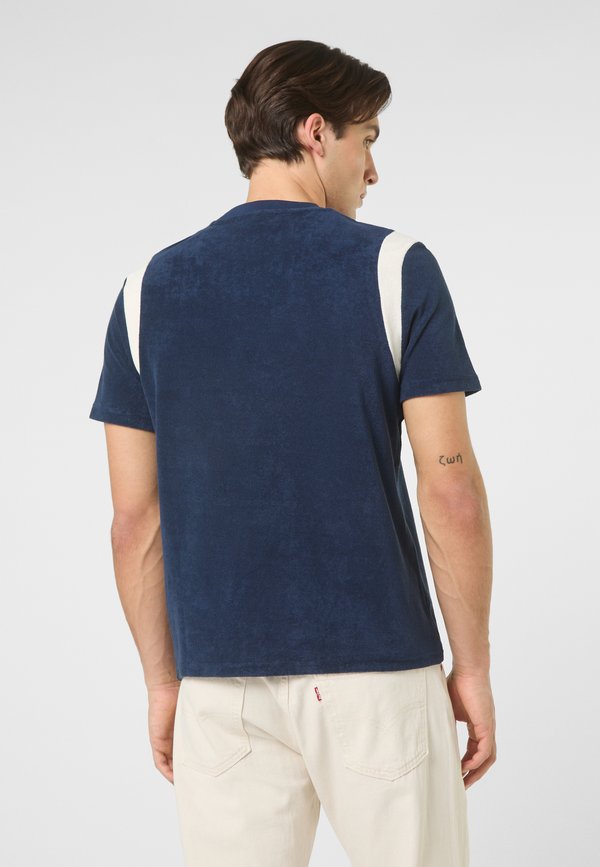 Fila APPAREL EMPOLI REGULAR BLOCKED