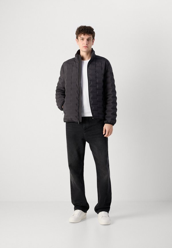 Calvin Klein PACKABLE