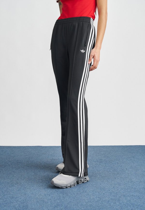 adidas Originals Tracksuit bottoms - black
