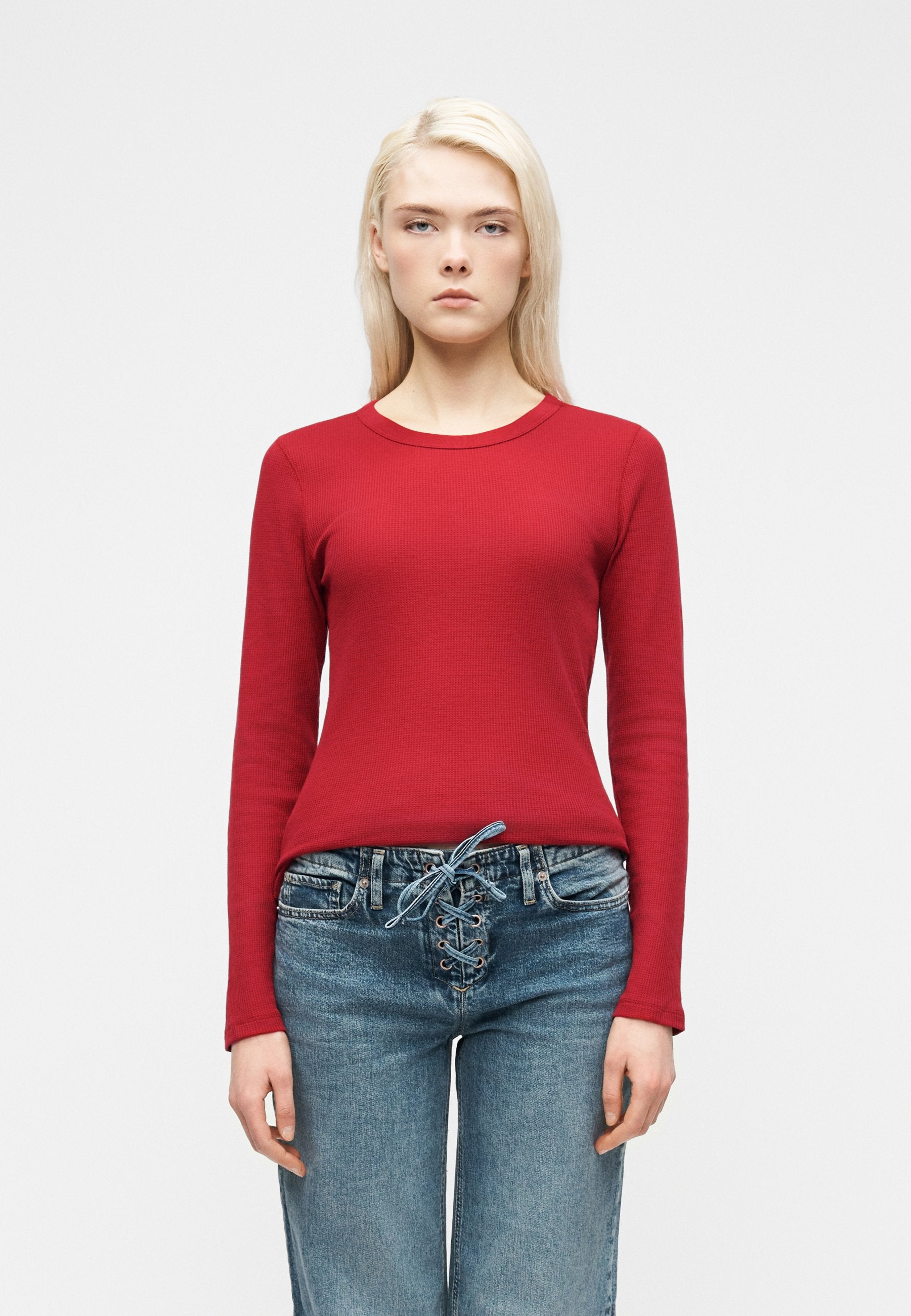 GAP TEE