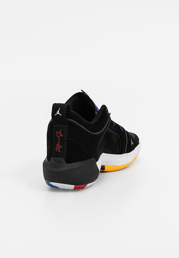 Jordan AIR JORDAN XXXVII LOW