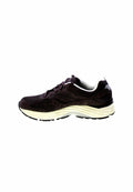 Saucony