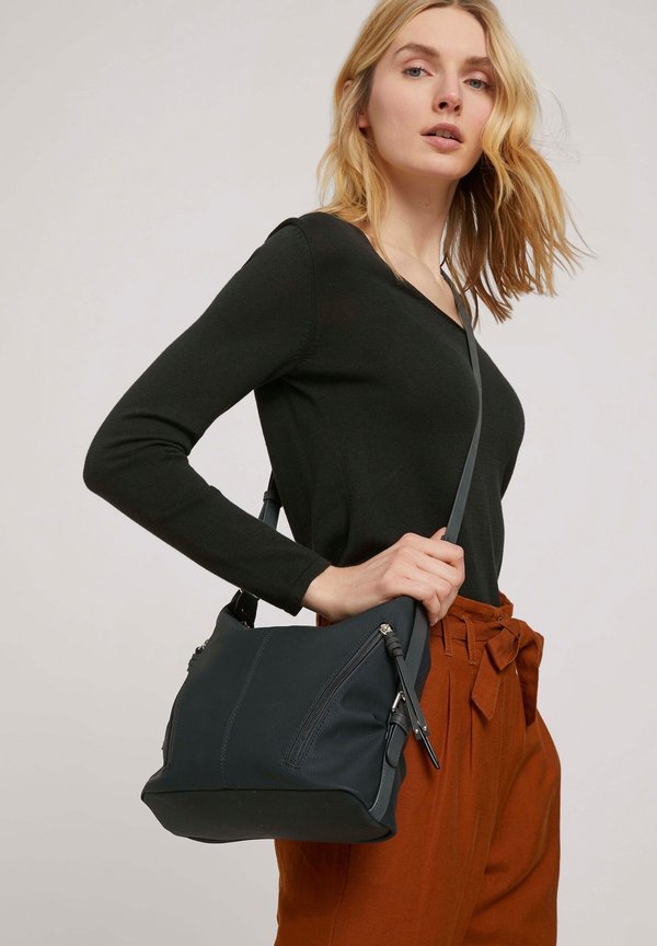 TOM TAILOR CAIA CROSS BAG M - Cross body bag - black