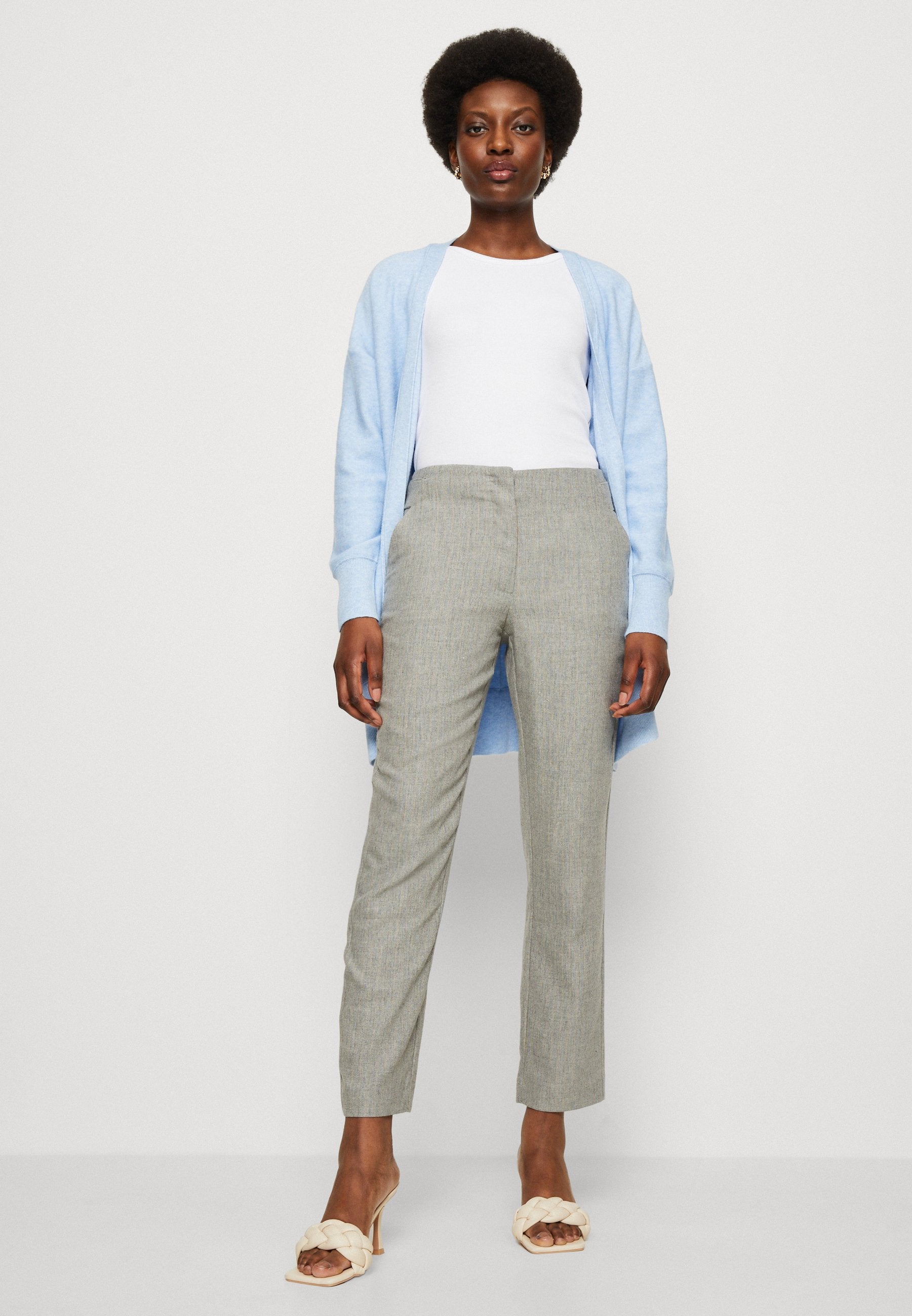 La Strada Unica PENNY PIN STRIPED ANCLE PANT