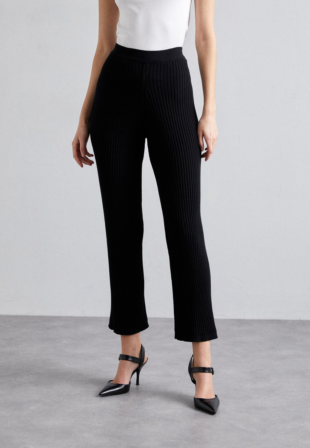 STUDIO ID PANTS