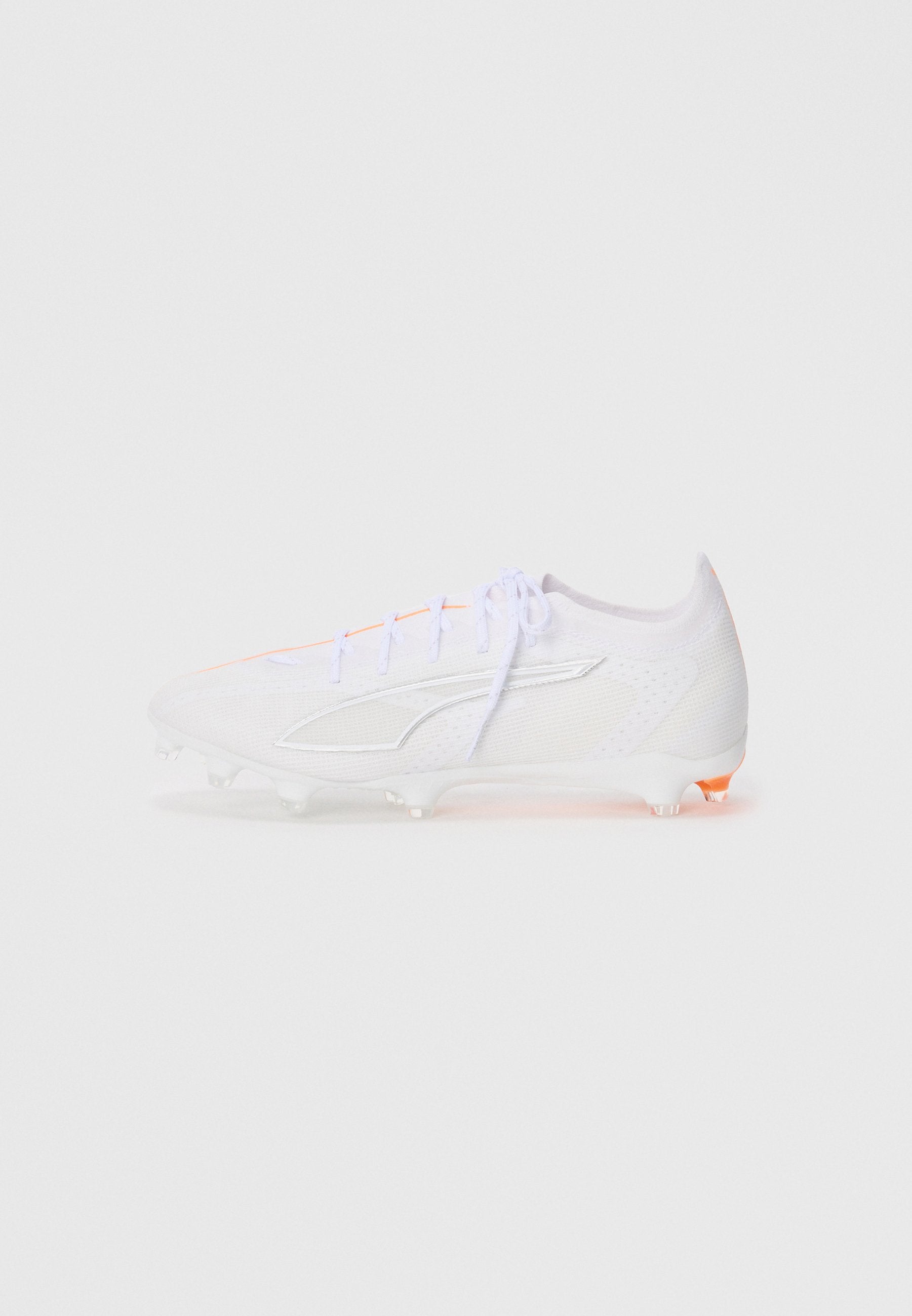 Puma ULTRA 6 PRO