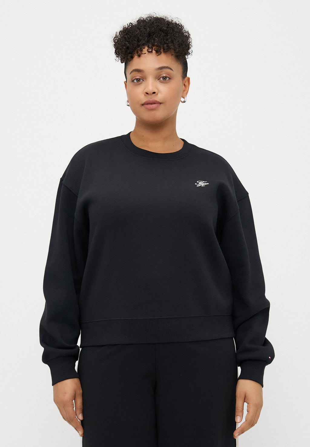 CURVE LOGO EMBROIDERY FLEX FLEECE SWEATSHIRT Media 3