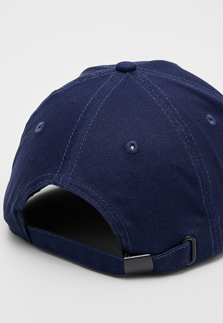 KARL LAGERFELD Cap Media 4