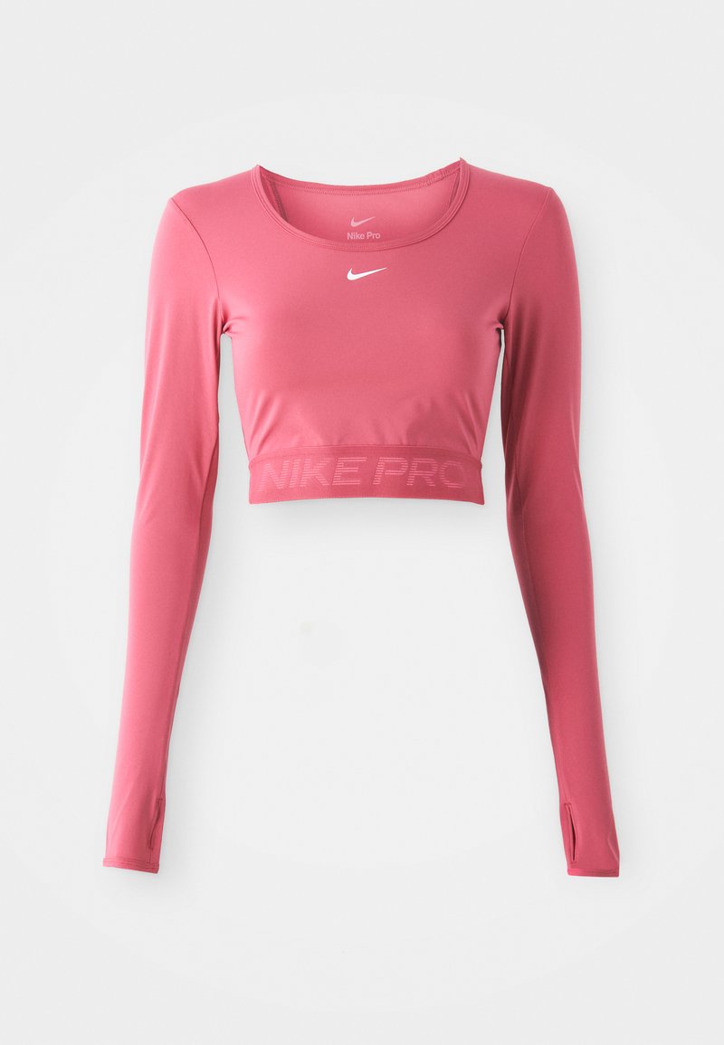 Langärmliges, kurz geschnittenes Sportoberteil in einfarbig Pink mit rundem Halsausschnitt. Das Material ist glatt mit einem dezenten Glanz und trägt das "NIKE PRO" Branding am Saum.