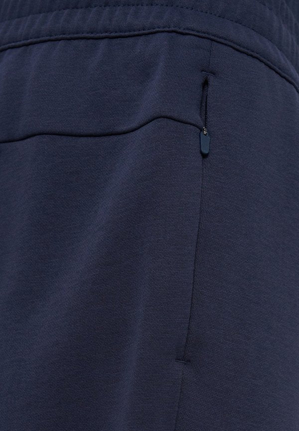 EA7 Emporio Armani