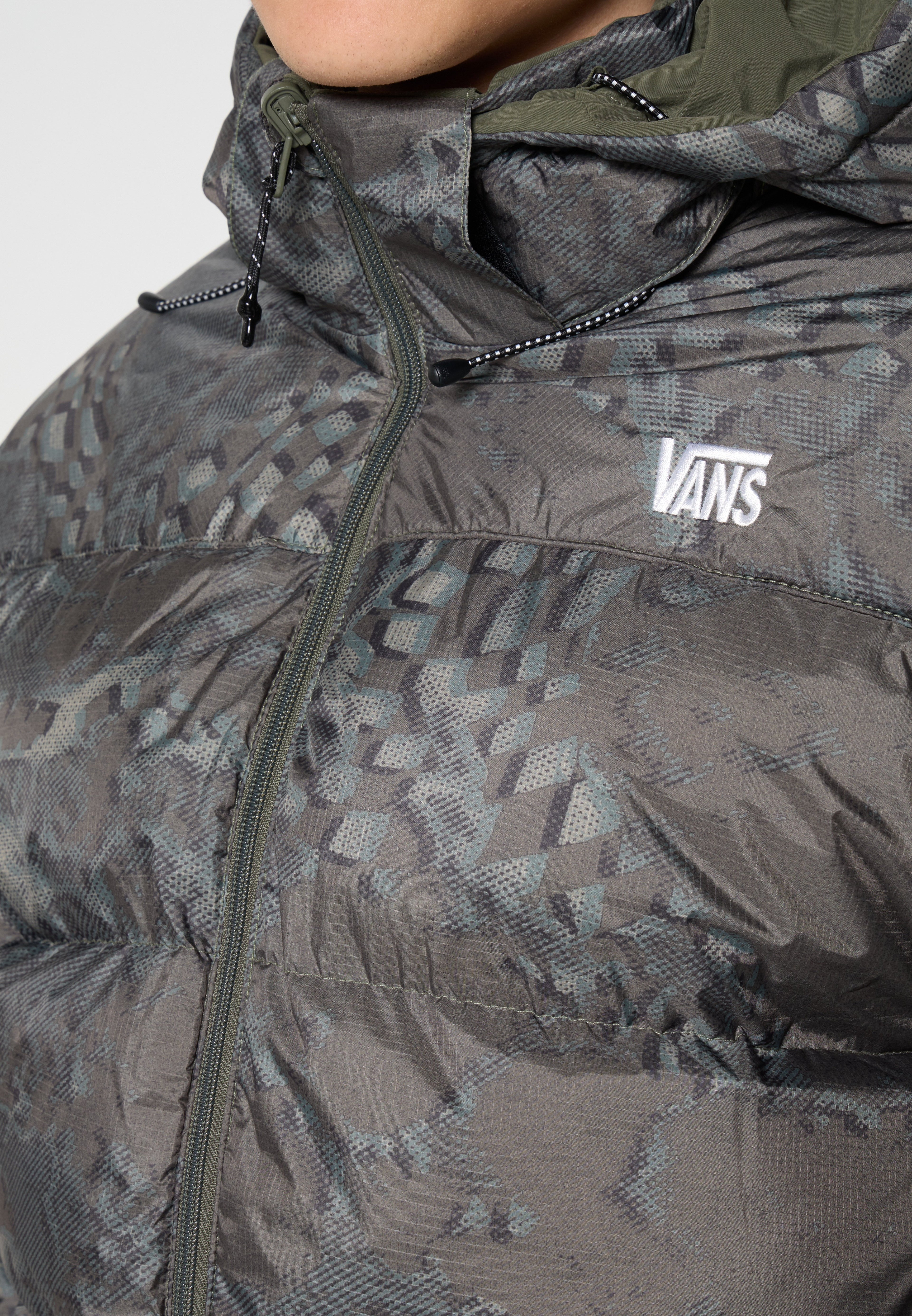 Vans  BRIDGEWOOD 2-IN-1