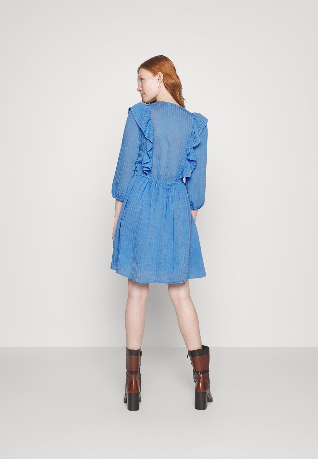 ONLLONDON DRESS Media 4
