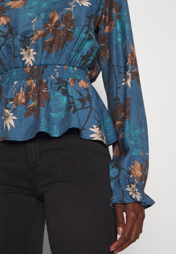 ONLY Tall ONLSARI SMOCK TOP