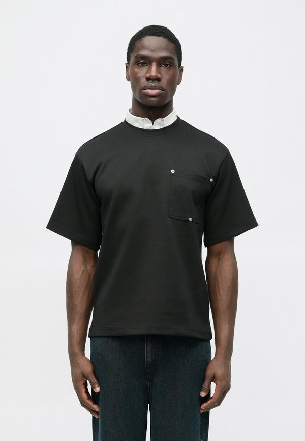 Essential Collective POCKET STUD