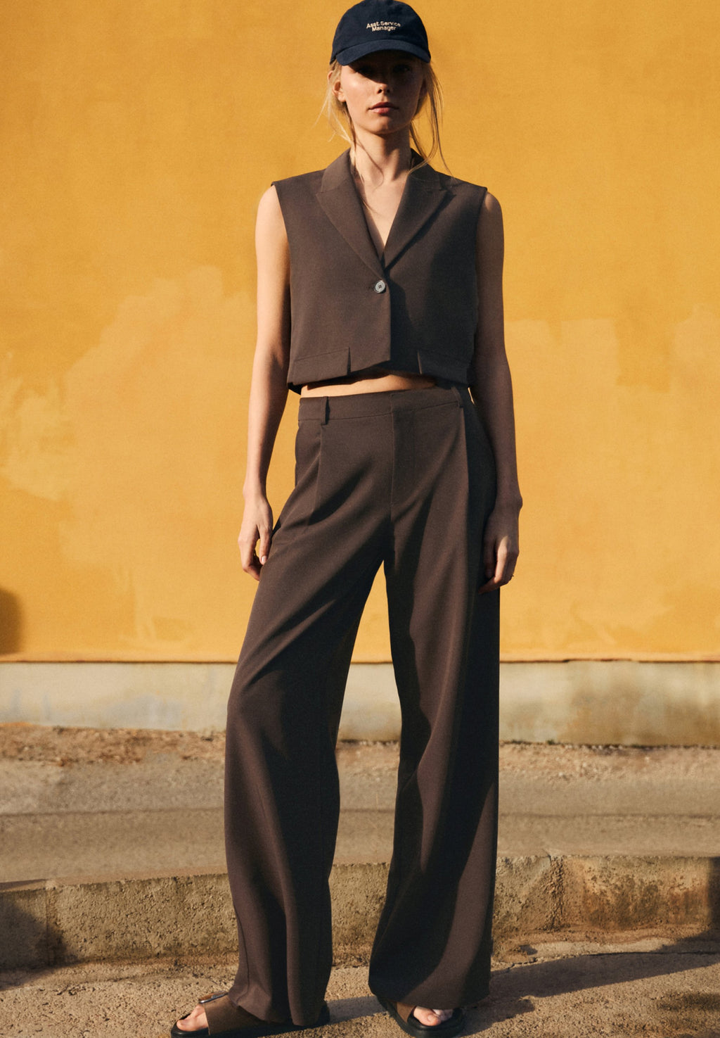 PULL&BEAR DARTED
