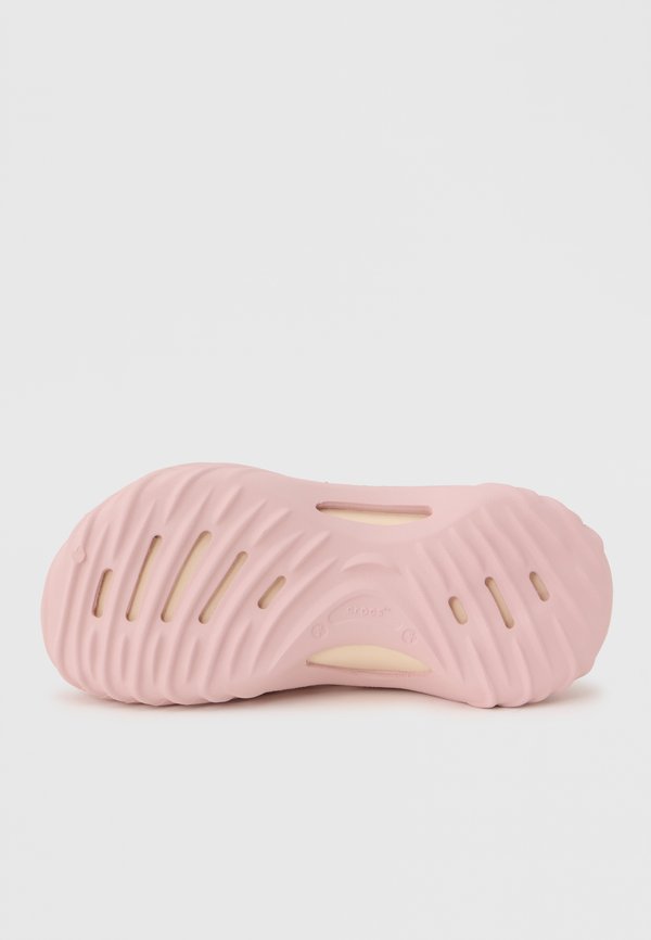 Crocs ECHO WAVE