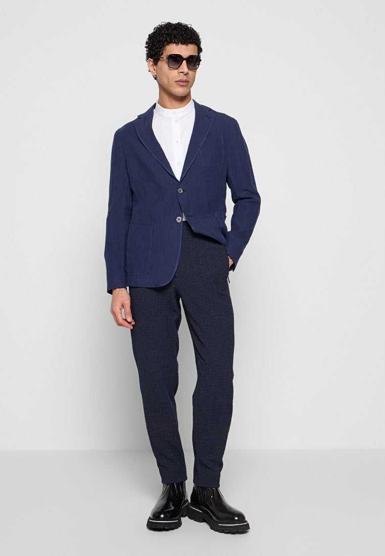 Emporio Armani REGULAR FIT