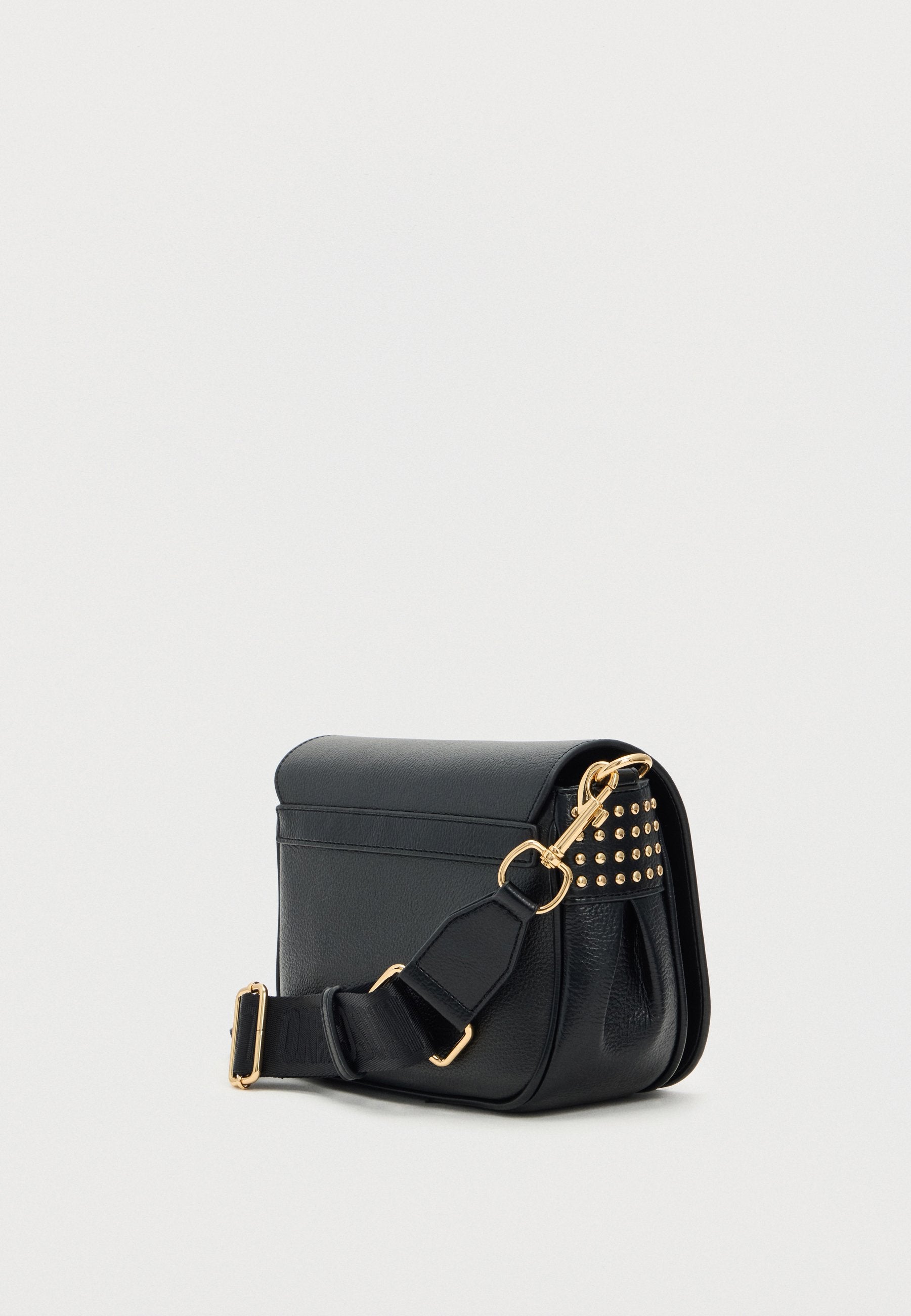 Love Moschino