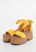 TOMS LAILA