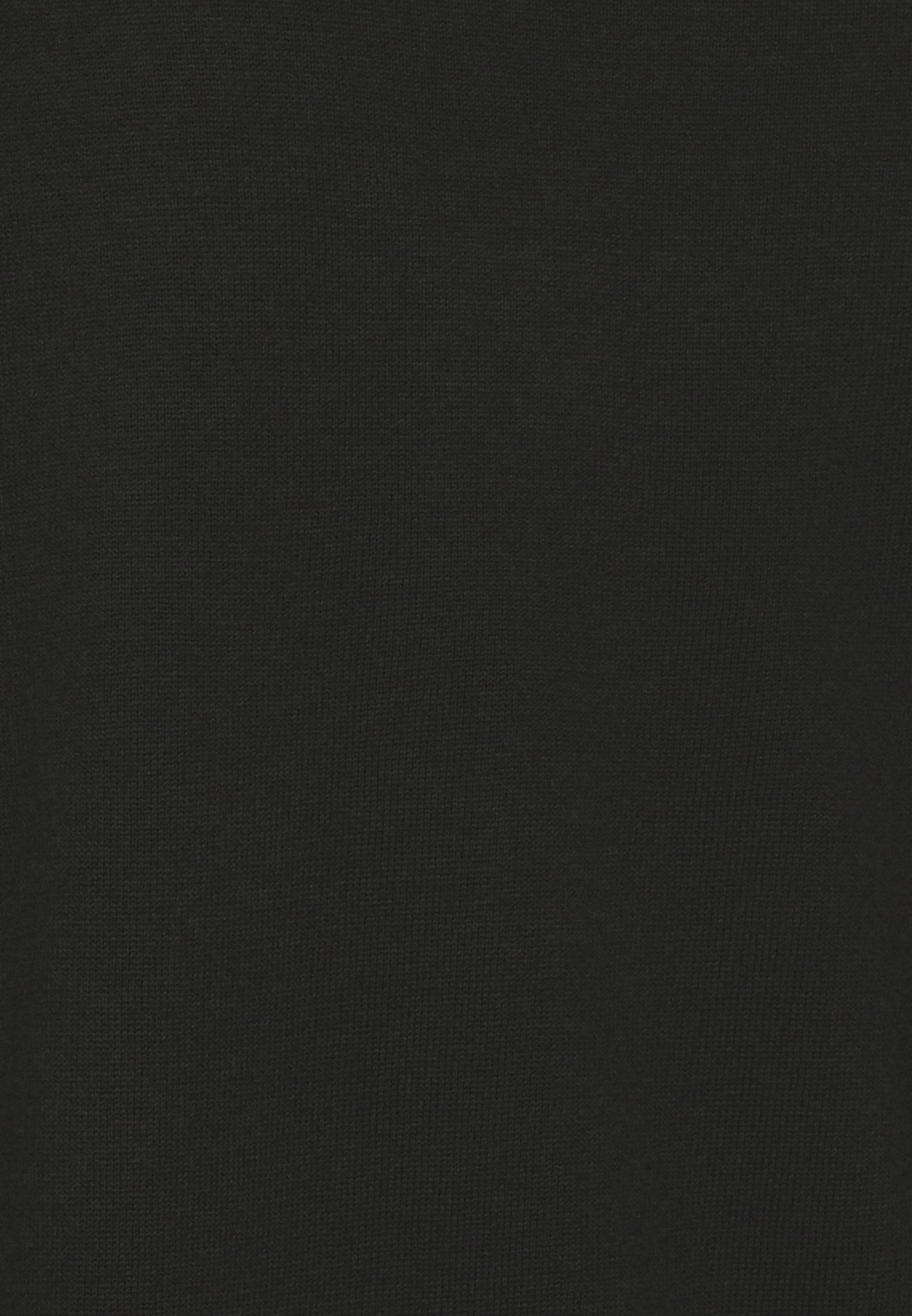 V NECK Media 5