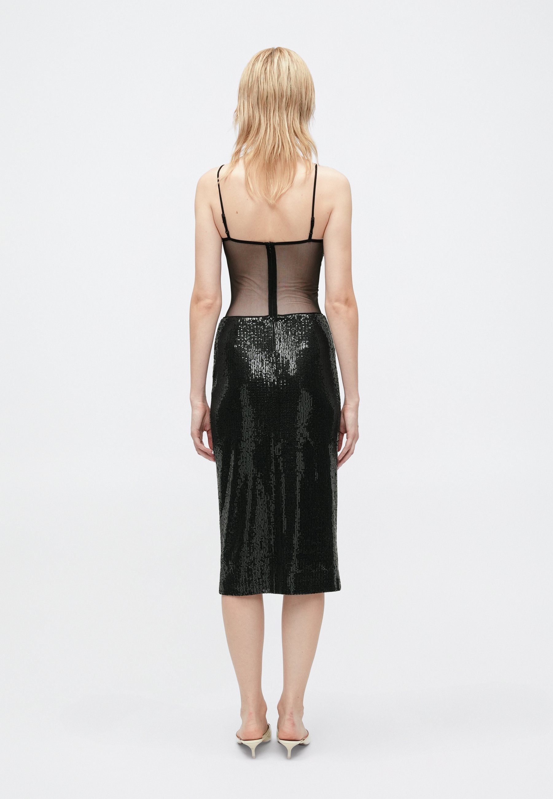 Undress Code LUNA